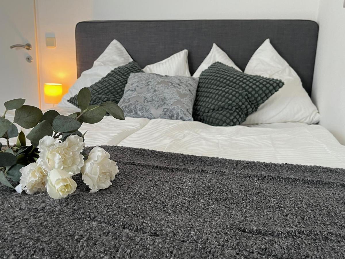 Seebrise Velden - Quiet Location, 10 Minutes Walk To Lake Velden am Woerthersee Exterior photo